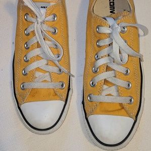 Sunflower Converse